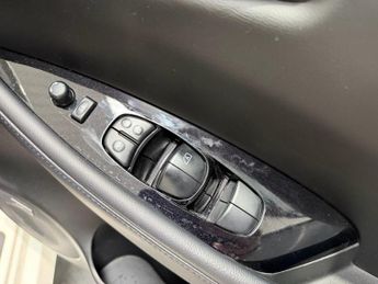 NISSAN LEAF 62kWh e+ Tekna Hatchback 5dr Electric Auto (217 ps)