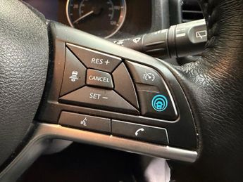 NISSAN LEAF 62kWh e+ Tekna Hatchback 5dr Electric Auto (217 ps)