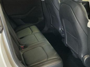 TESLA MODEL Y SUV 5dr Electric Auto RWD (346 ps)