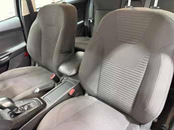 FORD FOCUS 1.6 Titanium Estate 5dr Petrol Powershift Euro 6 (125 ps)