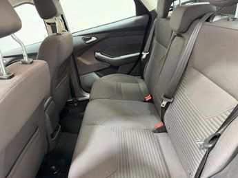 FORD FOCUS 1.6 Titanium Estate 5dr Petrol Powershift Euro 6 (125 ps)