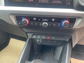 AUDI A1 1.5 TFSI 35 S line Sportback 5dr Petrol S Tronic Euro 6 (s/s) (1