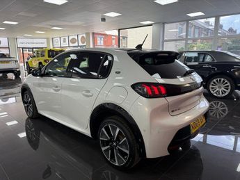 PEUGEOT E-208 50kWh GT Hatchback 5dr Electric Auto (136 ps)