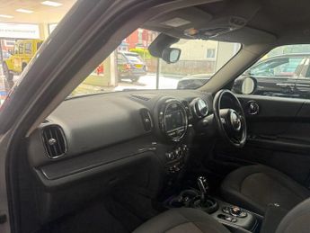 MINI COUNTRYMAN 1.5 Cooper Classic SUV 5dr Petrol Steptronic Euro 6 (s/s) (136 p