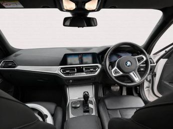 BMW 3 SERIES 2.0 320i M Sport Saloon 4dr Petrol Auto Euro 6 (s/s) (184 ps)