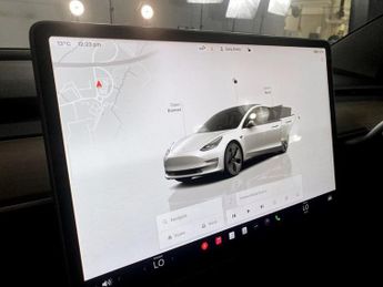 TESLA Model 3 Standard Range Plus Saloon 4dr Electric Auto RWD (241 bhp)