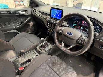 FORD FOCUS 1.0T EcoBoost ST-Line Edition Hatchback 5dr Petrol Manual Euro 6