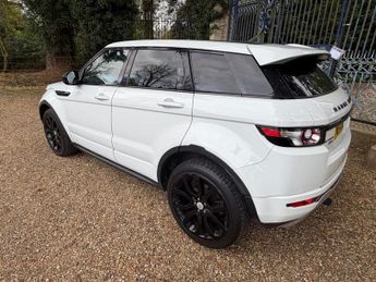 LAND ROVER RANGE ROVER EVOQUE 2.2 SD4 Dynamic SUV 5dr Diesel Auto 4WD Euro 5 (s/s) (190 ps)
