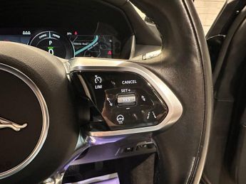 JAGUAR I-PACE 400 90kWh Black SUV 5dr Electric Auto 4WD (400 ps)