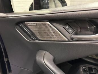 JAGUAR I-PACE 400 90kWh Black SUV 5dr Electric Auto 4WD (400 ps)