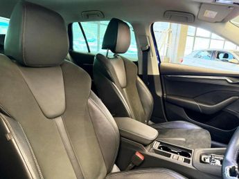 SKODA OCTAVIA 1.5 TSI e-TEC MHEV SE L Estate 5dr Petrol Hybrid DSG Euro 6 (s/s