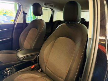 MINI COUNTRYMAN 1.5 7.6kWh GPF Cooper SE SUV 5dr Petrol Plug-in Hybrid Auto ALL4
