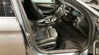 BMW 5 SERIES 2.0 520d SE Saloon 4dr Diesel Auto Euro 6 (s/s) (190 ps)