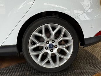 FORD FOCUS 1.5T EcoBoost Titanium X Hatchback 5dr Petrol Auto Euro 6 (s/s) 