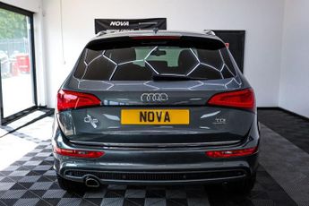 AUDI Q5 2.0 TDI S line Plus SUV 5dr Diesel S Tronic quattro Euro 6 (s/s)