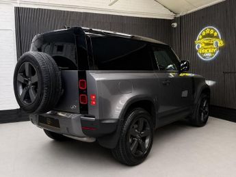 LAND ROVER DEFENDER 3.0 D200 MHEV Hard Top SUV 3dr Diesel Auto 4WD SWB Euro 6 (s/s) 