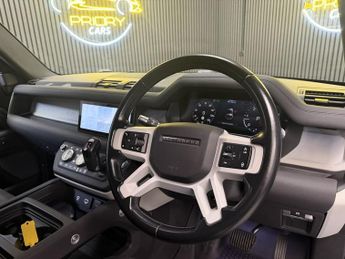 LAND ROVER DEFENDER 3.0 D200 MHEV Hard Top SUV 3dr Diesel Auto 4WD SWB Euro 6 (s/s) 