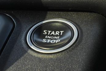 LAND ROVER DEFENDER GREAT SPEC AND LOOKS 3.0 D300 MHEV X-Dynamic HSE SUV  23inch ALL