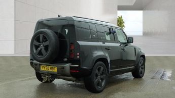 LAND ROVER DEFENDER 3.0 D300 MHEV X-Dynamic HSE SUV 5dr Diesel Auto 4WD Euro 6 (s/s)