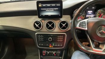 MERCEDES-BENZ GLA-CLASS 2.1 GLA 220d AMG Line SUV 5dr Diesel 7G-DCT 4MATIC Euro 6 (s/s) 