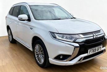 Mitsubishi Outlander 2.4h TwinMotor 13.8kWh Dynamic SUV 5dr Petrol Plug-in Hybrid CVT