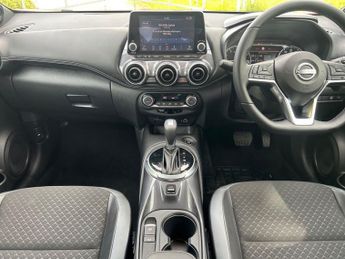 NISSAN JUKE 1.0 DIG-T N-Connecta SUV 5dr Petrol DCT Auto Euro 6 (s/s) (114 p