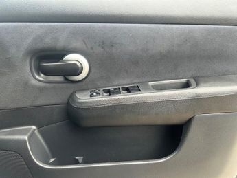NISSAN TIIDA 0.0L