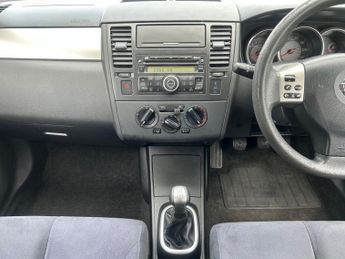 NISSAN TIIDA 0.0L