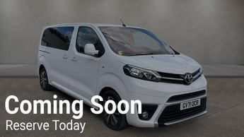 Toyota Proace 2.0D Family Medium MPV 5dr Diesel Auto MWB Euro 6 (s/s) (8 Seat)