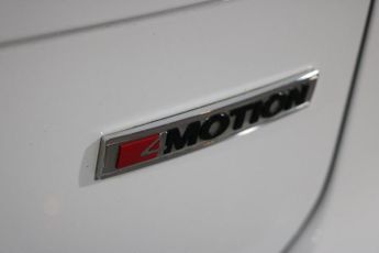 VOLKSWAGEN TIGUAN 2.0 TDI R-Line SUV 5dr Diesel DSG 4Motion Euro 6 (s/s) (190 ps)