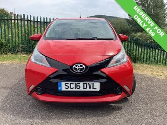 TOYOTA AYGO 1.0 VVT-i x-play Hatchback 3dr Petrol Manual Euro 6 (68 ps)