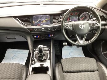 VAUXHALL INSIGNIA 2.0 Turbo D BlueInjection SRi Nav Grand Sport 5dr Diesel Manual 