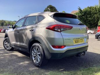 HYUNDAI TUCSON 1.7 CRDi Blue Drive SE Nav SUV 5dr Diesel Manual Euro 6 (s/s) (1