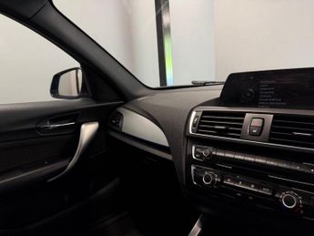 BMW 1 SERIES 1.6 120i M Sport Hatchback 5dr Petrol Auto Euro 6 (s/s) (177 ps)