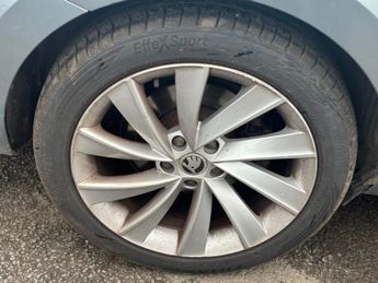 SKODA SUPERB 2.0 TDI SE L Executive Hatchback 5dr Diesel DSG Euro 6 (s/s) (19