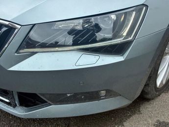 SKODA SUPERB 2.0 TDI SE L Executive Hatchback 5dr Diesel DSG Euro 6 (s/s) (19