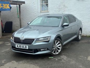 SKODA SUPERB 2.0 TDI SE L Executive Hatchback 5dr Diesel DSG Euro 6 (s/s) (19