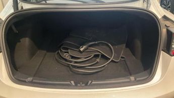 TESLA Model 3 Standard Range Plus Saloon 4dr Electric Auto RWD (241 bhp)