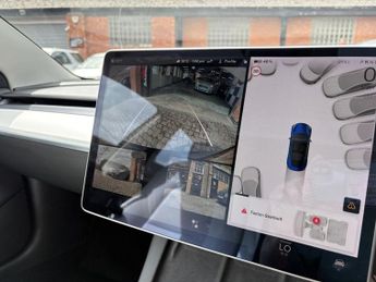 TESLA Model 3 (Dual Motor) Long Range Saloon 4dr Electric Auto 4WDE (346 ps)