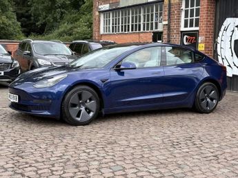 TESLA Model 3 (Dual Motor) Long Range Saloon 4dr Electric Auto 4WDE (346 ps)