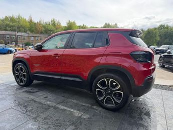 JEEP Avenger 54kWh Summit SUV 5dr Electric Auto (156 ps)
