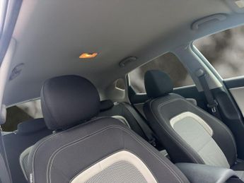 KIA CEED 1.6 GDi 3 Hatchback 5dr Petrol DCT Euro 5 (133 bhp)