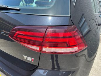 VOLKSWAGEN GOLF 1.4 TSI BlueMotion Tech SE Nav Hatchback 5dr Petrol Manual Euro 