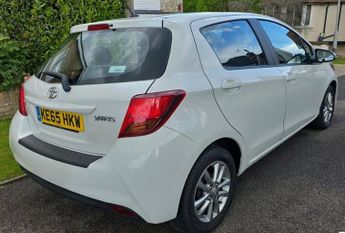TOYOTA YARIS 1.33 Dual VVT-i Icon Hatchback 5dr Petrol Multidrive S Euro 5 Eu