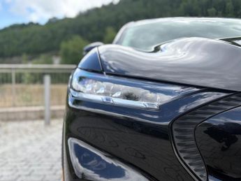FORD MUSTANG MACH-E Standard Range 70kWh SUV 5dr Electric Automatic (269 ps)