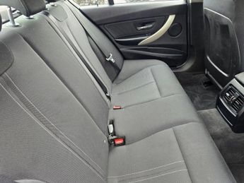 BMW 3 SERIES 2.0 318d SE Saloon 4dr Diesel Manual Euro 5 (s/s) (143 ps)