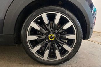 MINI Electric Hatch Cooper SE 32.6kWh Level 3 Hatchback 3dr Electric Auto (184 ps) P