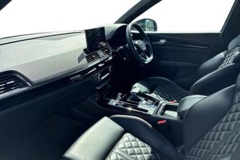 AUDI Q5 2.0 TFSIe 50 Edition 1 Sportback 5dr Petrol Plug-in Hybrid S Tro