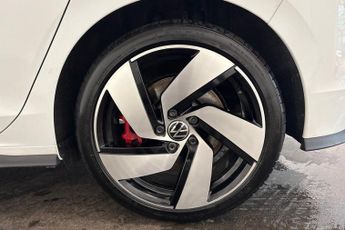 VOLKSWAGEN GOLF 2.0 TSI GTI Hatchback 5dr Petrol DSG Euro 6 (s/s) (245 ps) Front