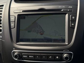 KIA SORENTO 2.2 CRDi KX-4 SUV 5dr Diesel Auto AWD Euro 5 (194 bhp)